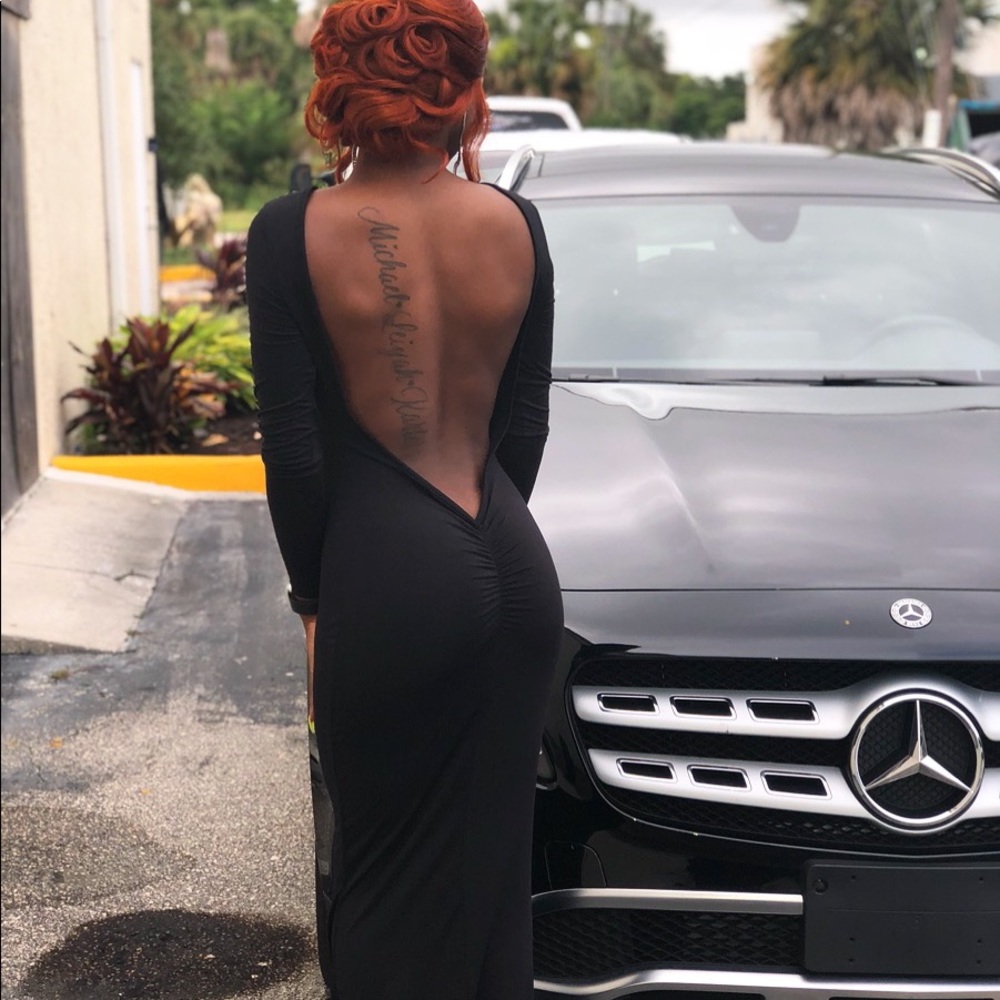 Black Elegant Backless Gown